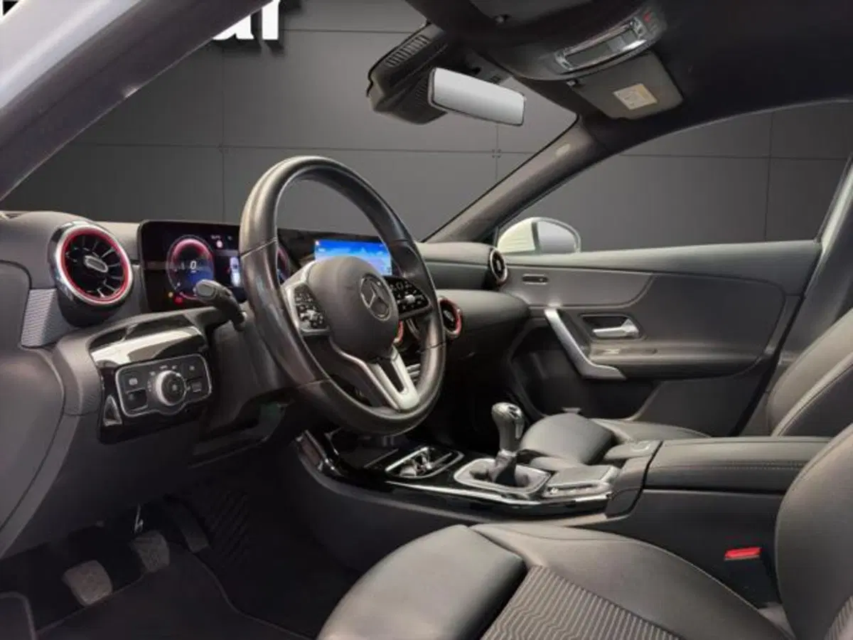 Mercedes-Benz Classe A usata a Milano (10)
