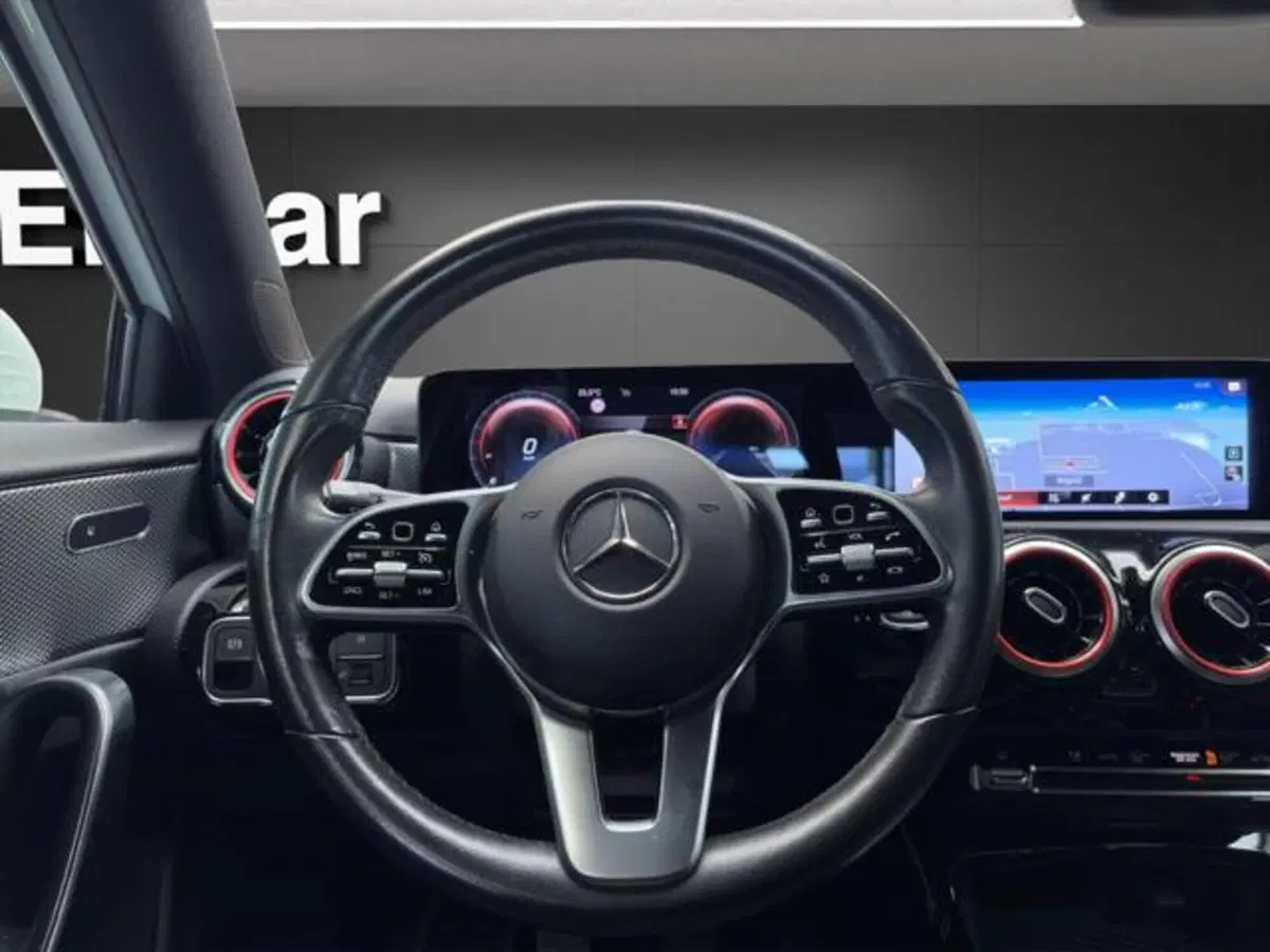 Mercedes-Benz Classe A usata a Milano (8)