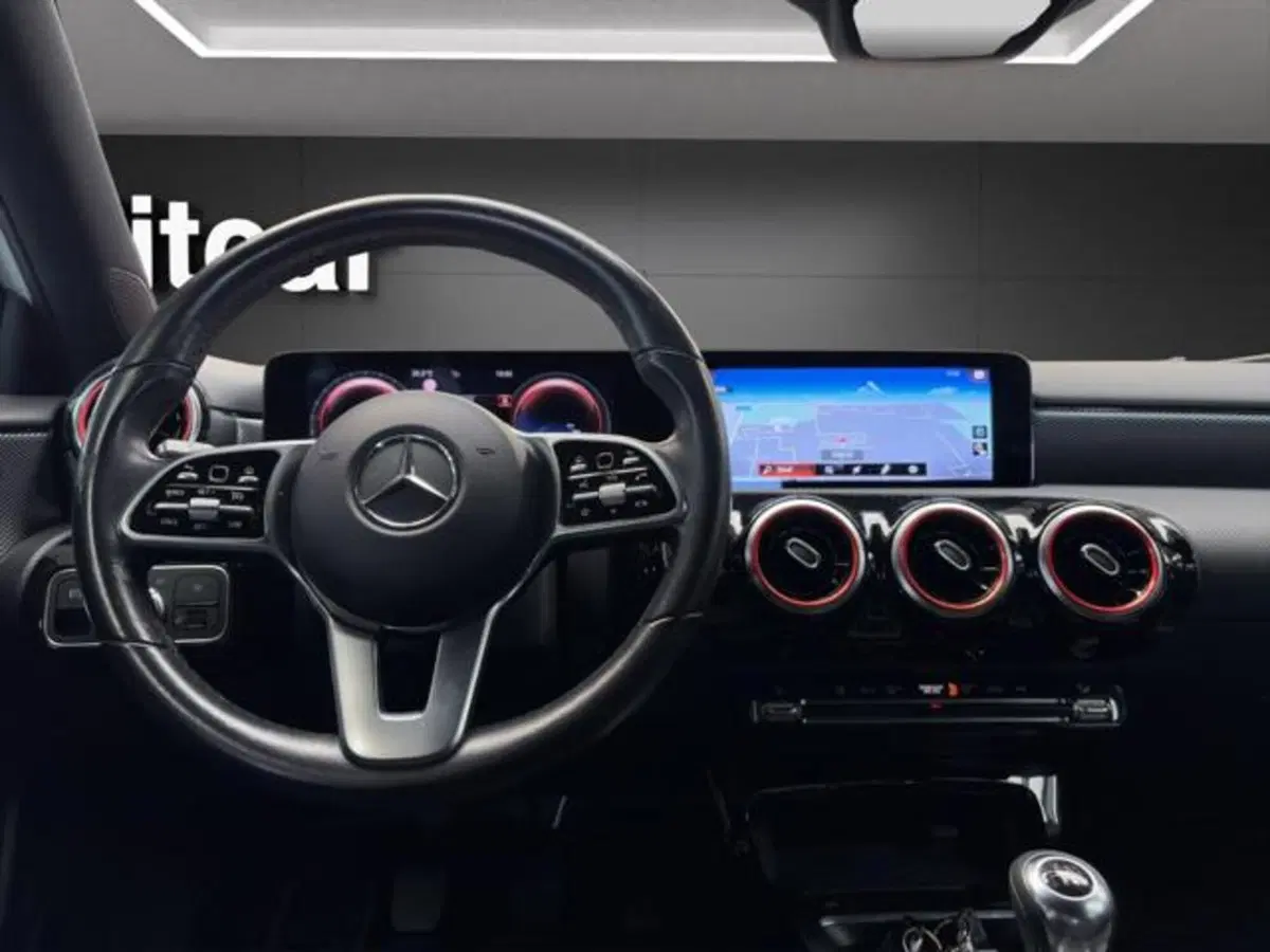 Mercedes-Benz Classe A usata a Milano (9)