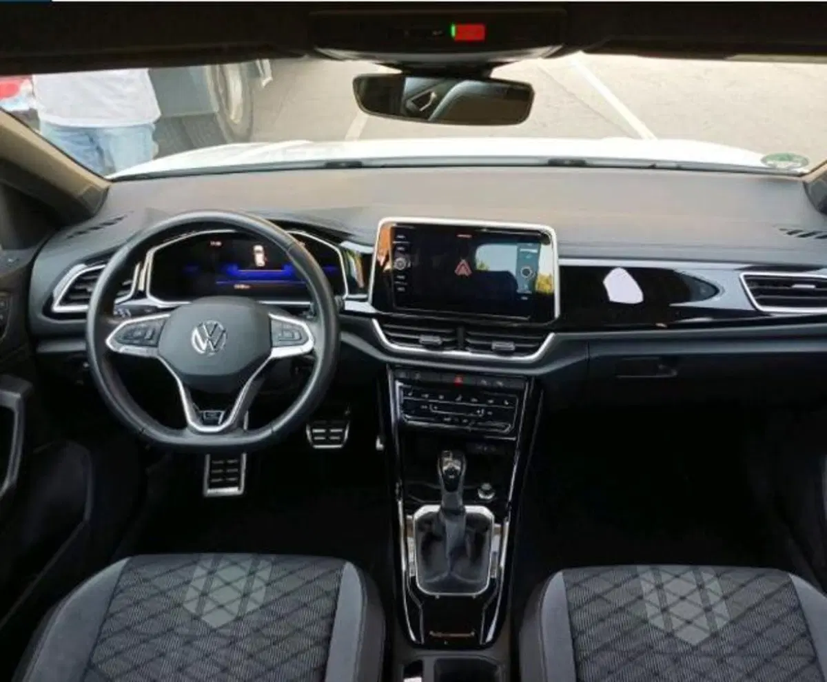 Volkswagen T-Roc usata a Milano (5)