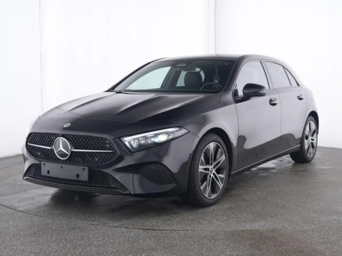 Mercedes-Benz Classe A Sedan usata a Novara