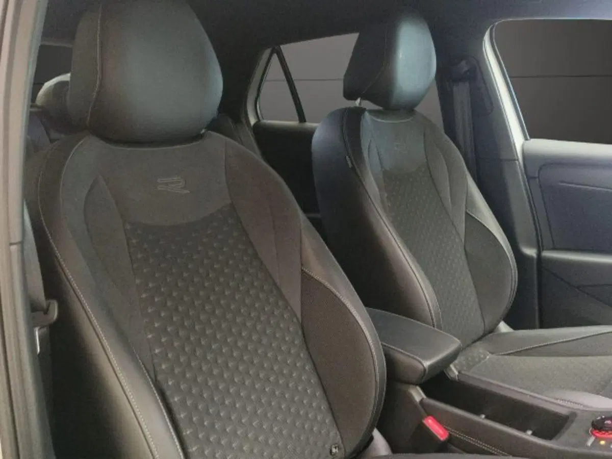 Volkswagen T-Roc usata a Novara (15)
