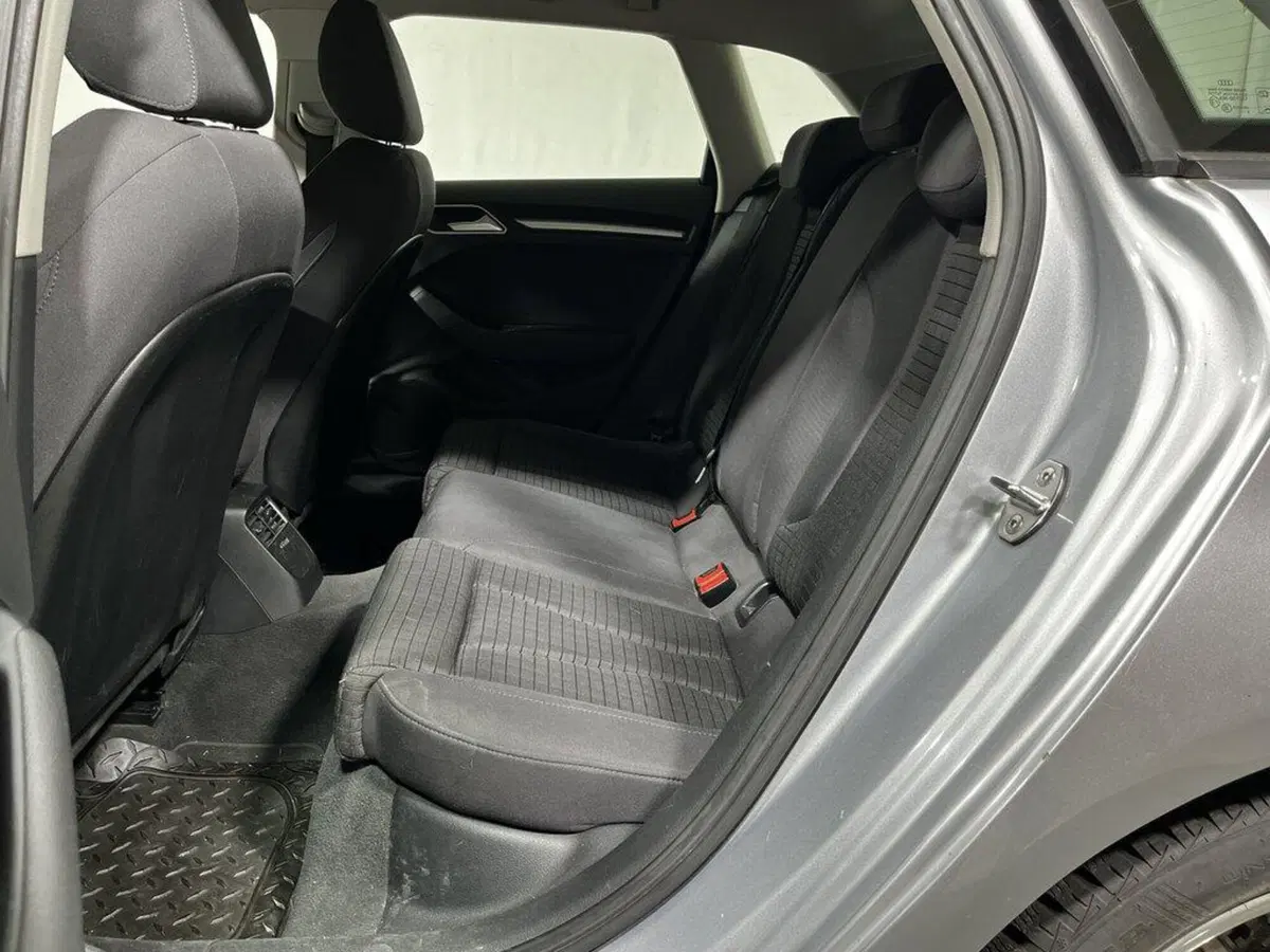 Audi A3 Sportback usata a Sondrio (11)