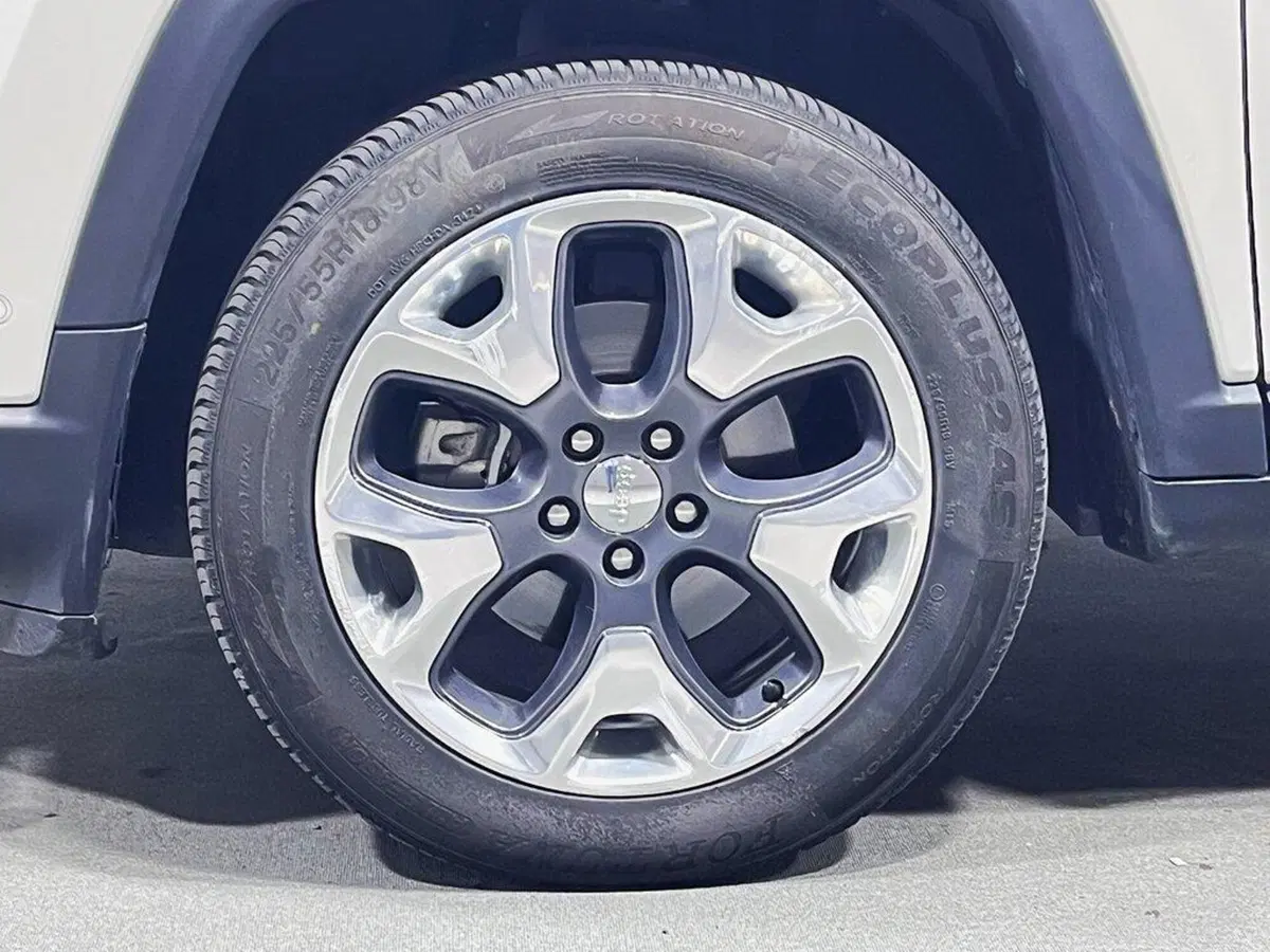 Jeep Compass usata a Sondrio (9)