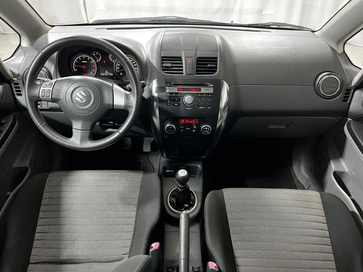 Suzuki SX4 usata a Sondrio (12)