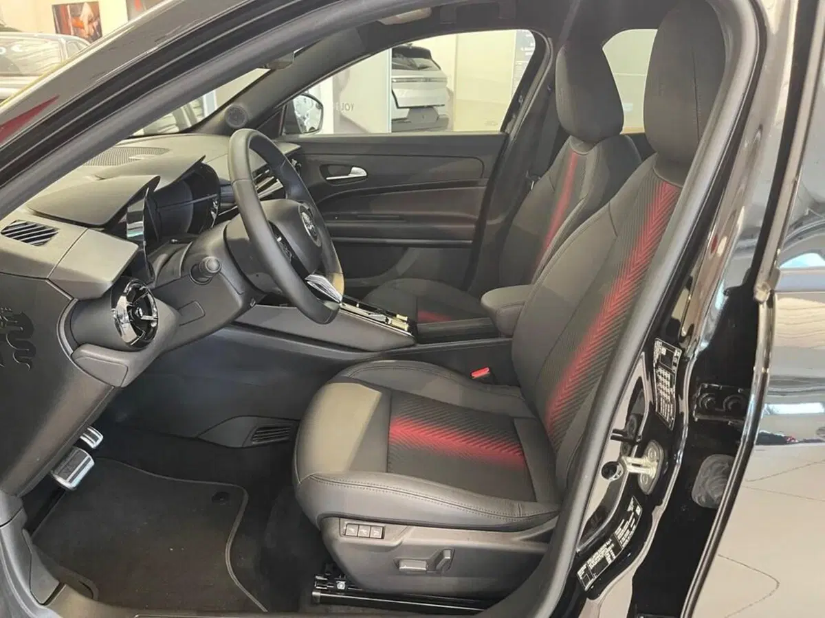 Alfa Romeo Junior nuova a Sondrio (9)
