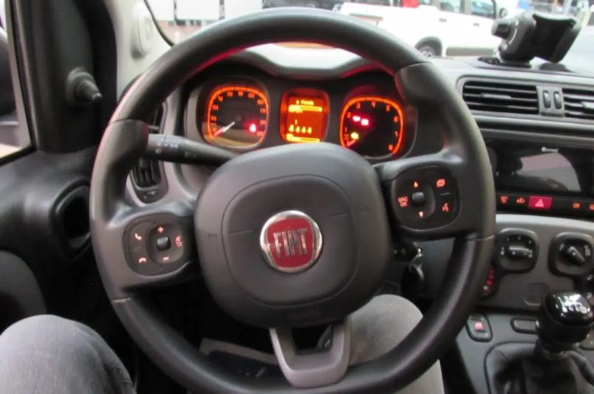 Fiat Panda usata a Milano (11)