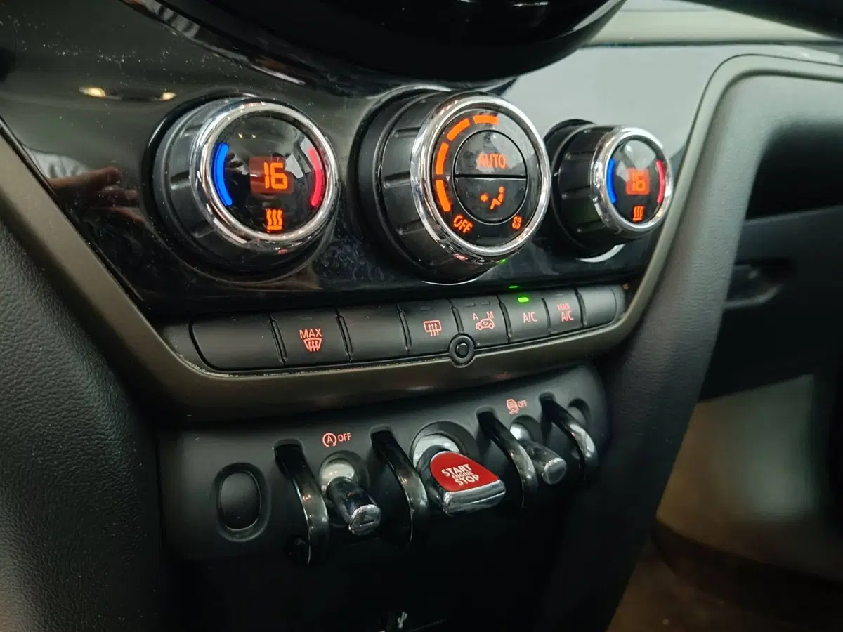 MINI Mini Countryman usata a Ascoli Piceno (16)