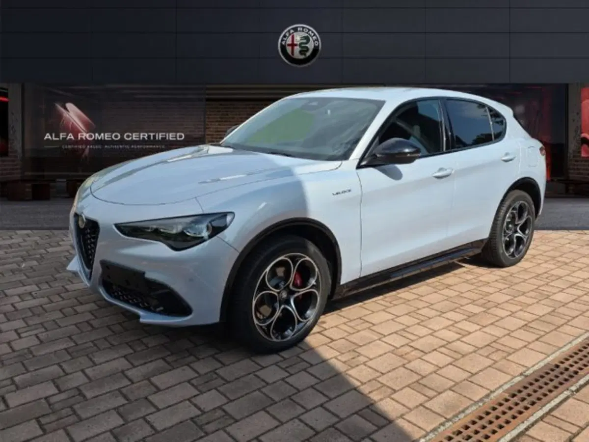 Alfa Romeo Stelvio nuova a Monza e Brianza
