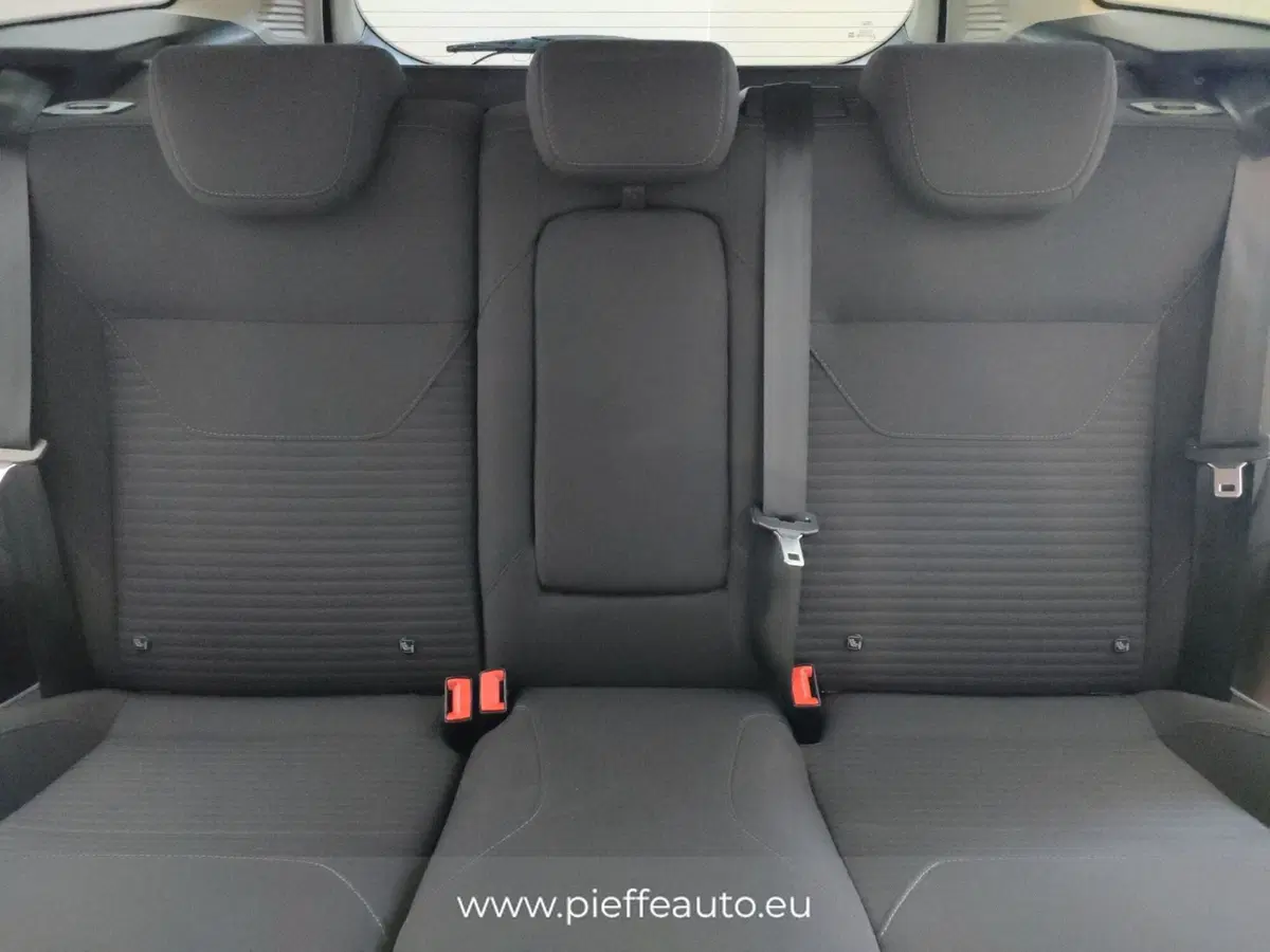 Ford Focus Station Wagon usata a Teramo (8)