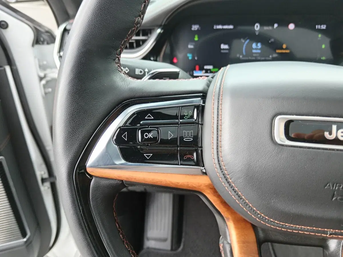 Jeep Grand Cherokee usata a Alessandria (8)