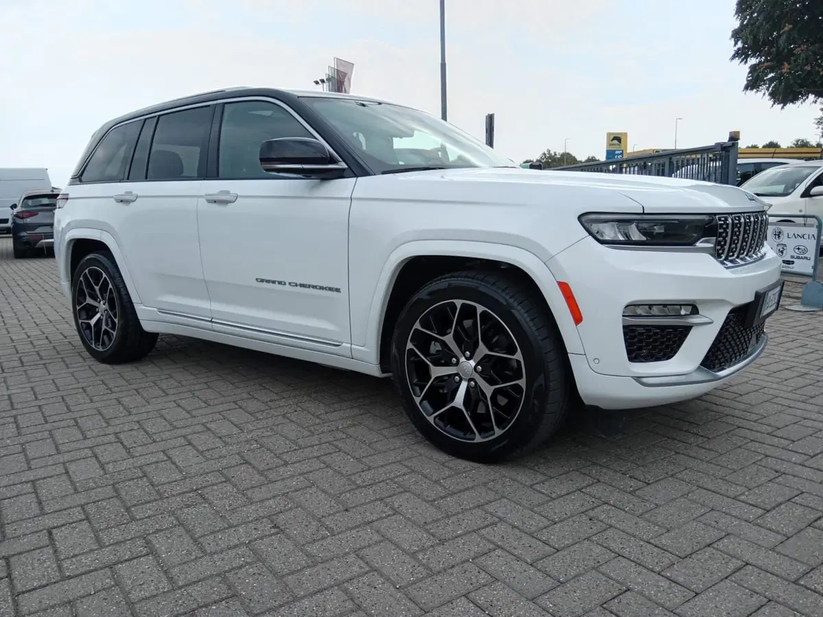 Jeep Grand Cherokee usata a Alessandria (2)