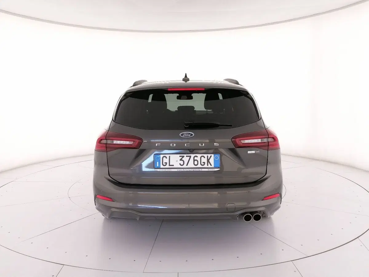 Ford Focus Station Wagon usata a Roma (4)
