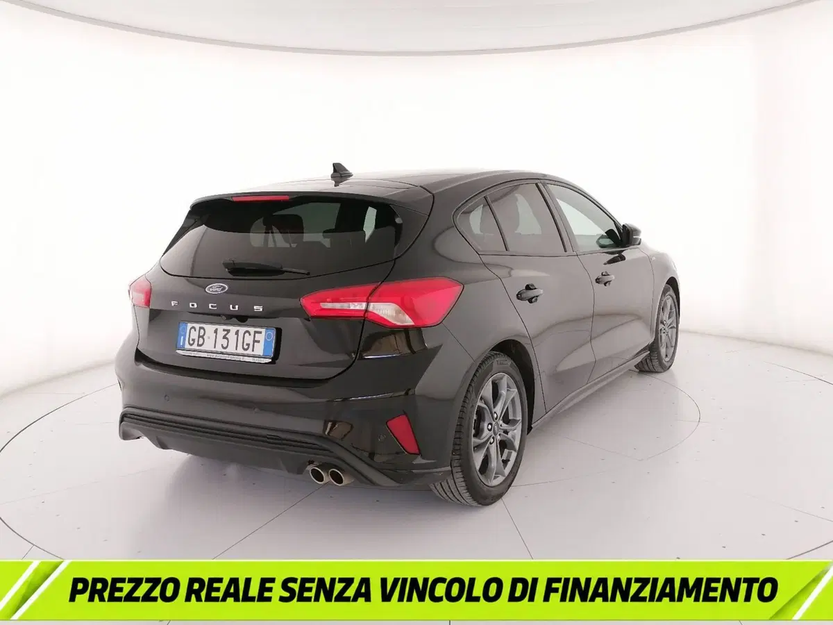 Ford Focus usata a Roma (2)