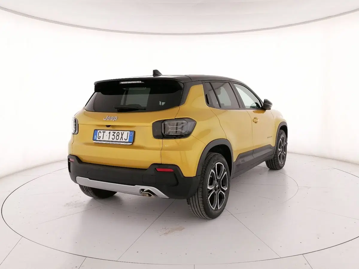 Jeep Avenger usata a Roma (2)