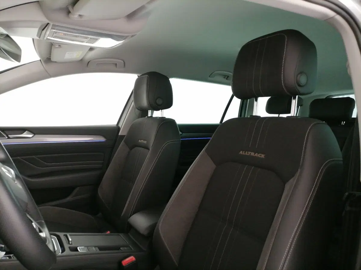 Volkswagen Passat Variant usata a Roma (12)