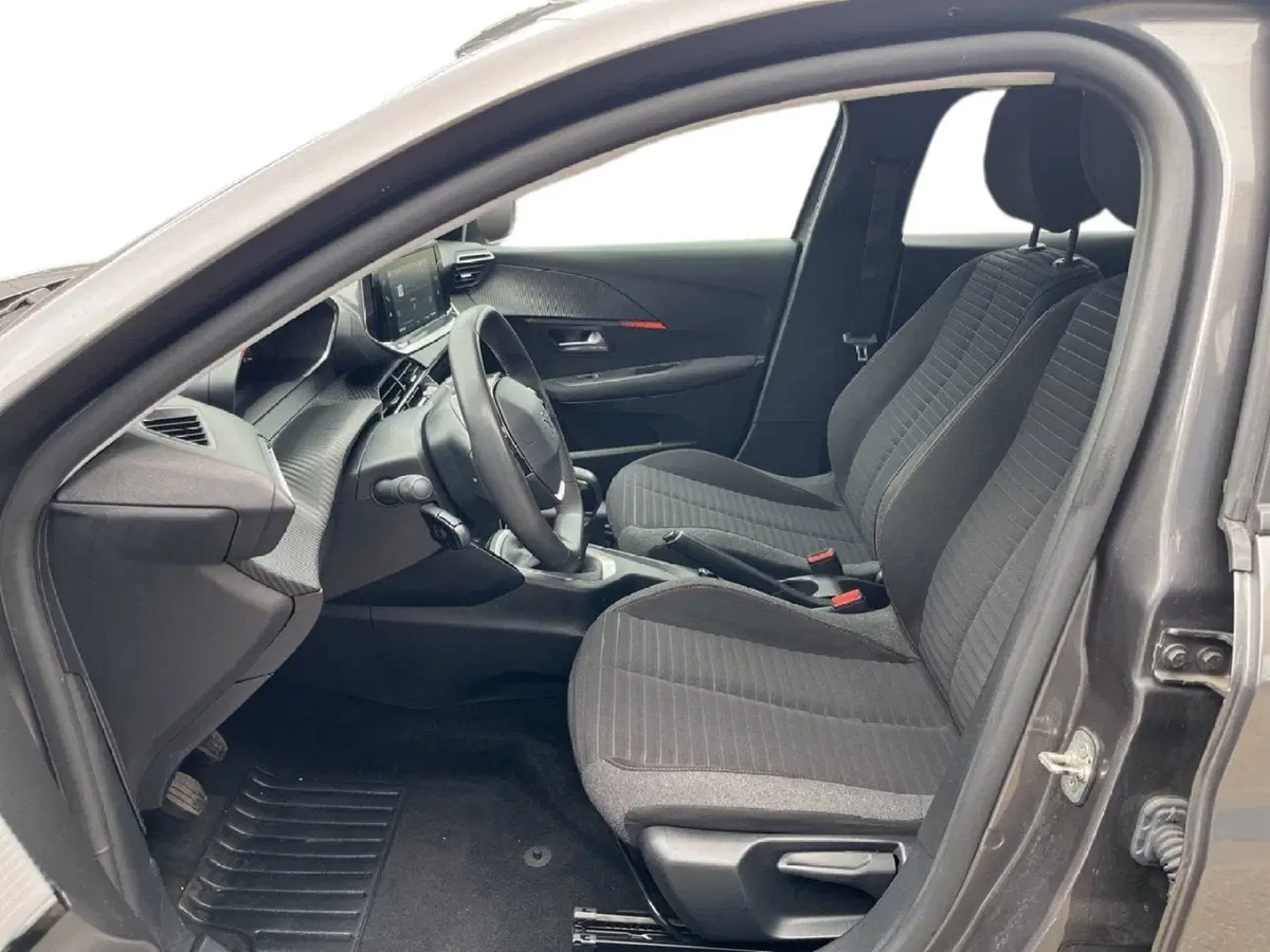 Peugeot 208 usata a Torino (8)