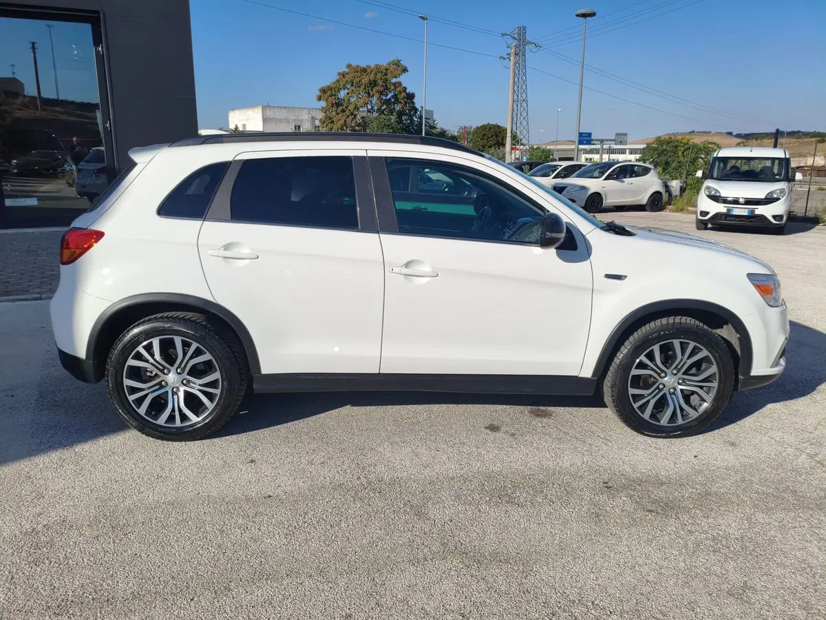 Mitsubishi ASX usata a Matera (5)