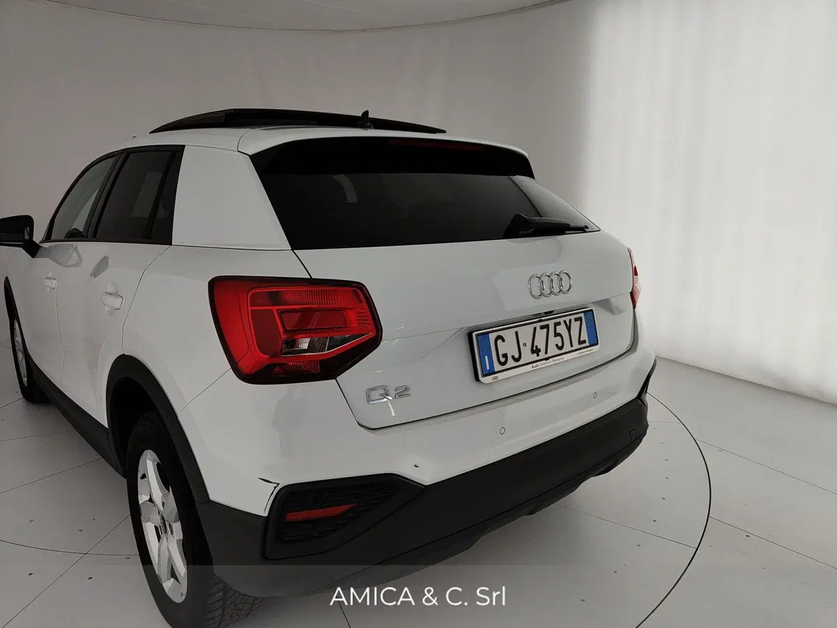 Audi Q2 usata a Caserta (6)