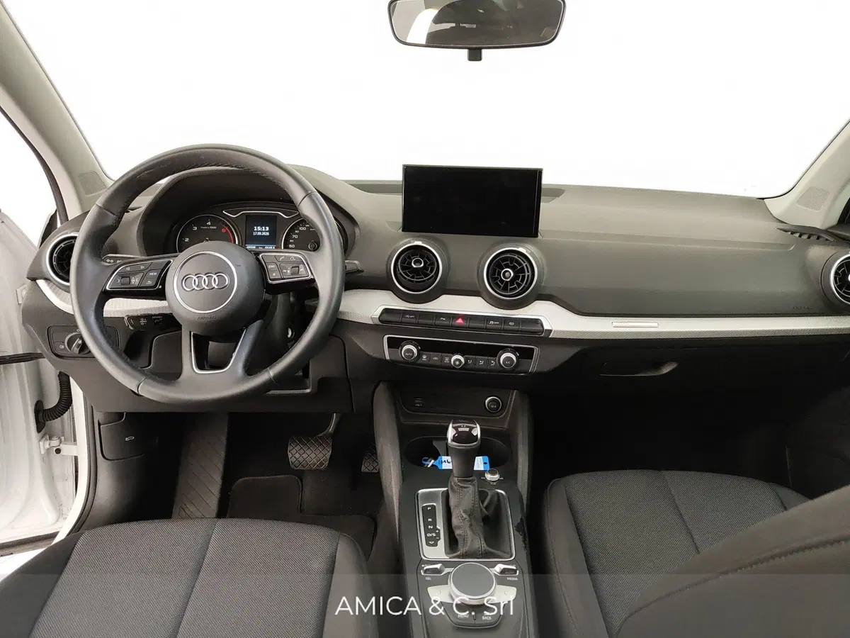 Audi Q2 usata a Caserta (13)