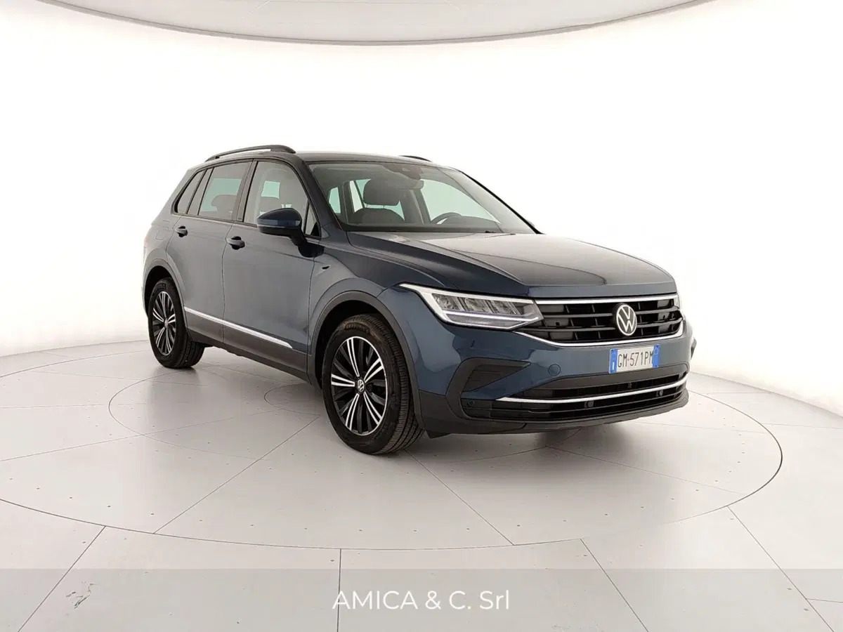 Volkswagen Tiguan usata a Caserta