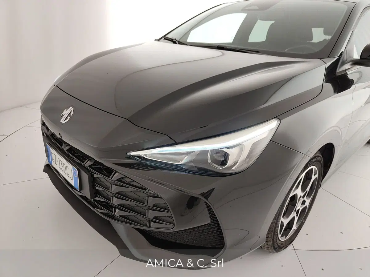 Mg MG3 usata a Caserta (8)