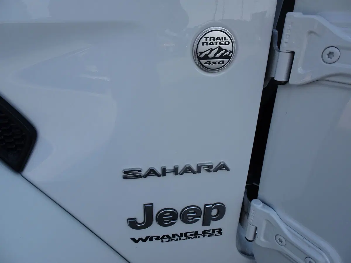 Jeep Wrangler Unlimited usata a Padova (11)