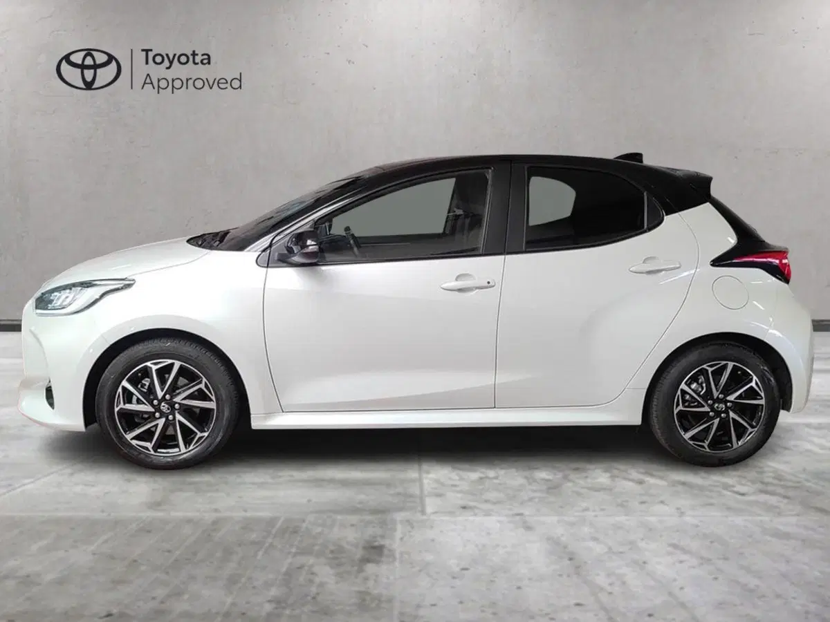 Toyota Yaris usata a Milano (3)