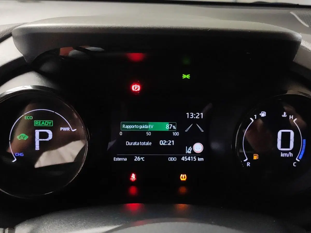 Toyota Yaris usata a Milano (9)