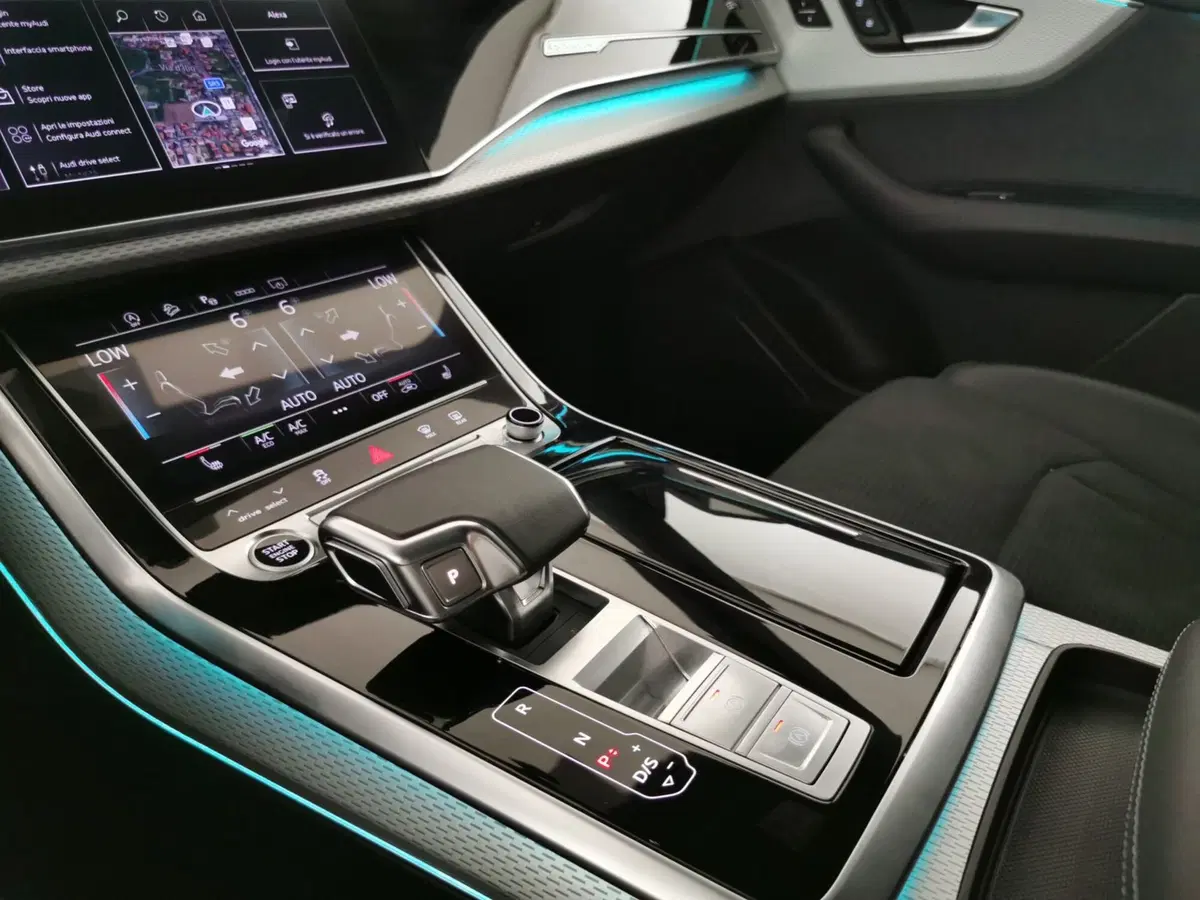 Audi Q8 usata a Chieti (17)