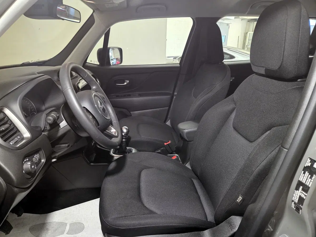 Jeep Renegade usata a Pavia (8)