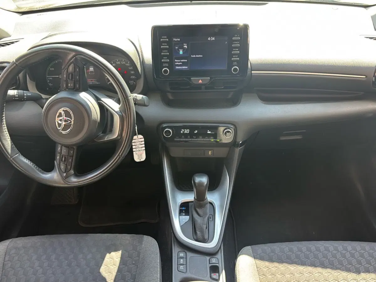Toyota Yaris usata a Bologna (9)