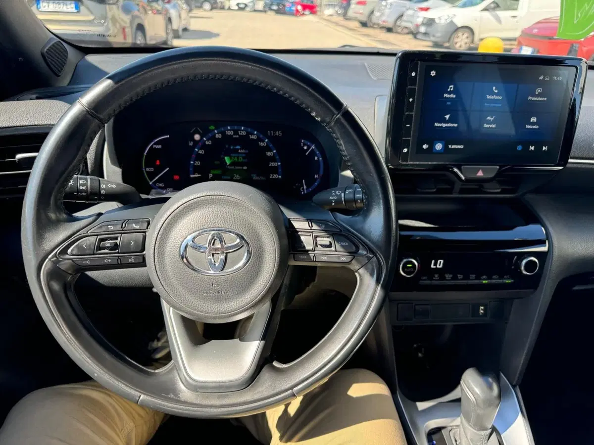 Toyota Yaris Cross usata a Modena (11)