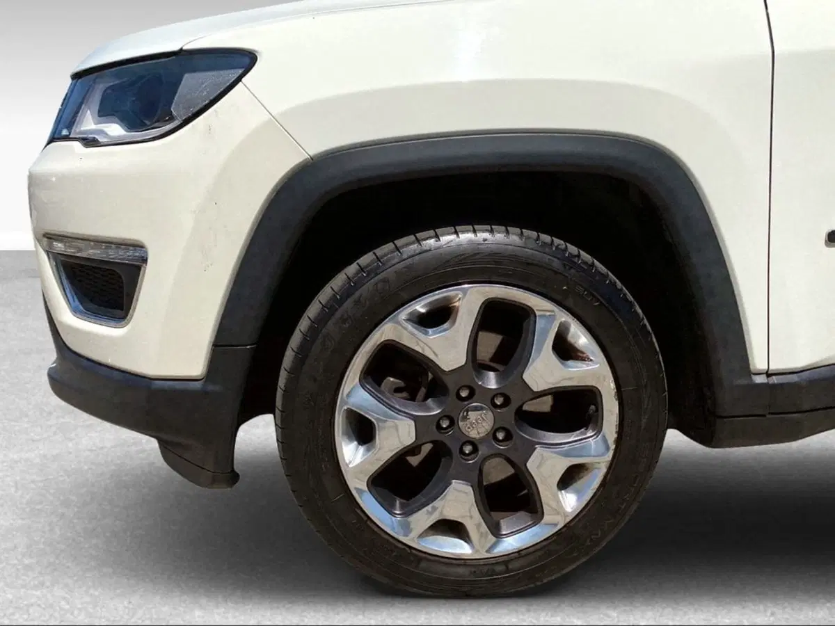 Jeep Compass usata a Livorno (15)