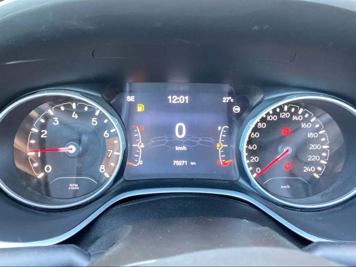 Jeep Compass usata a Livorno (7)