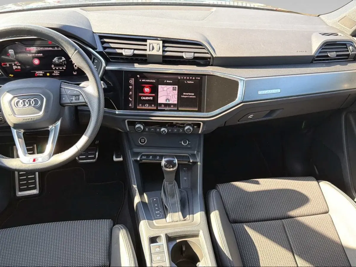 Audi Q3 Sportback usata a Livorno (10)