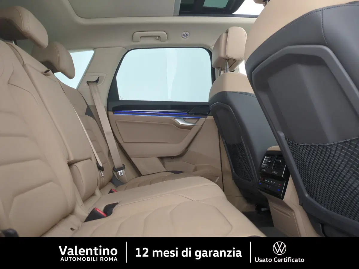 Volkswagen Touareg usata a Roma (4)