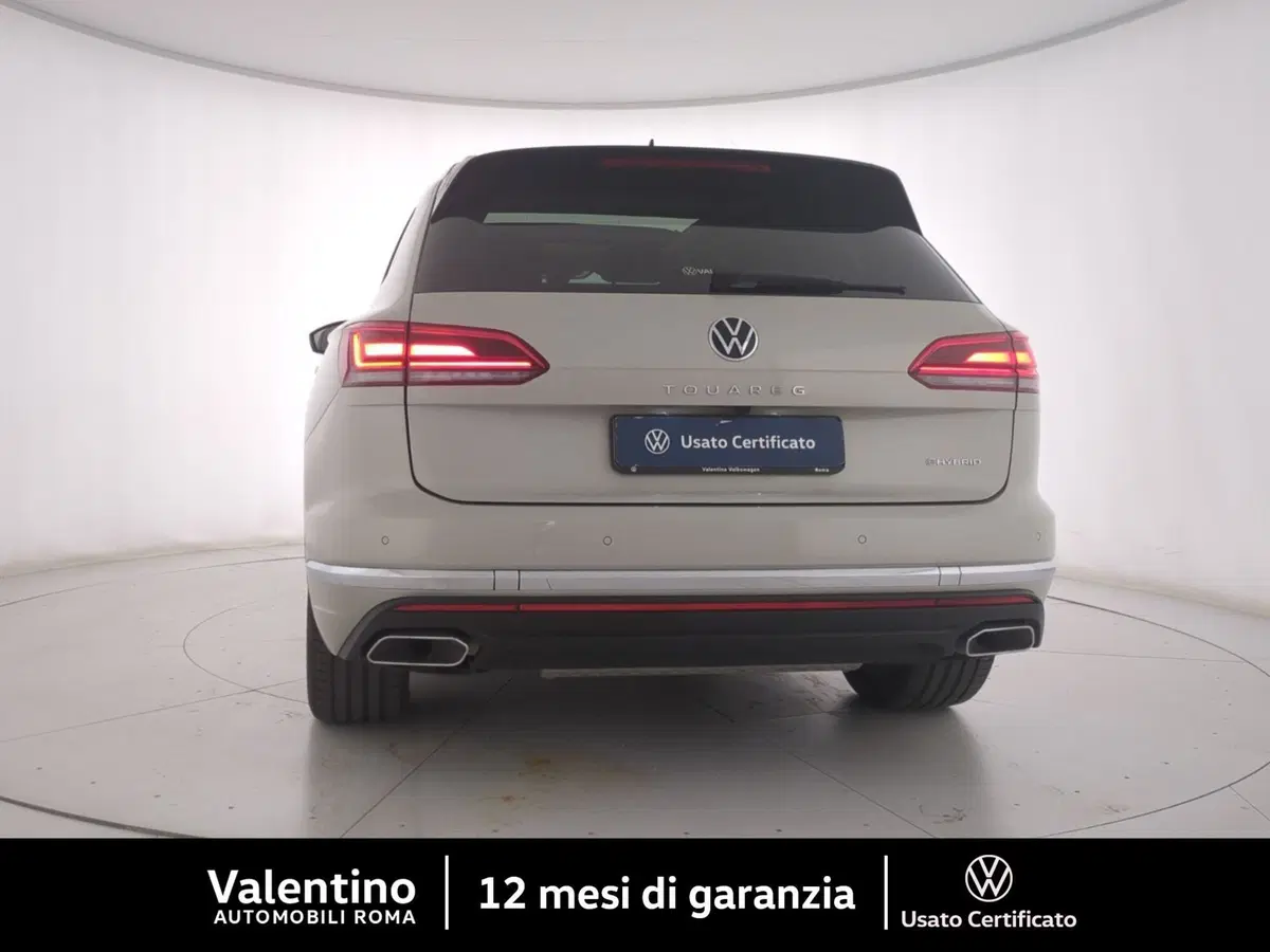 Volkswagen Touareg usata a Roma