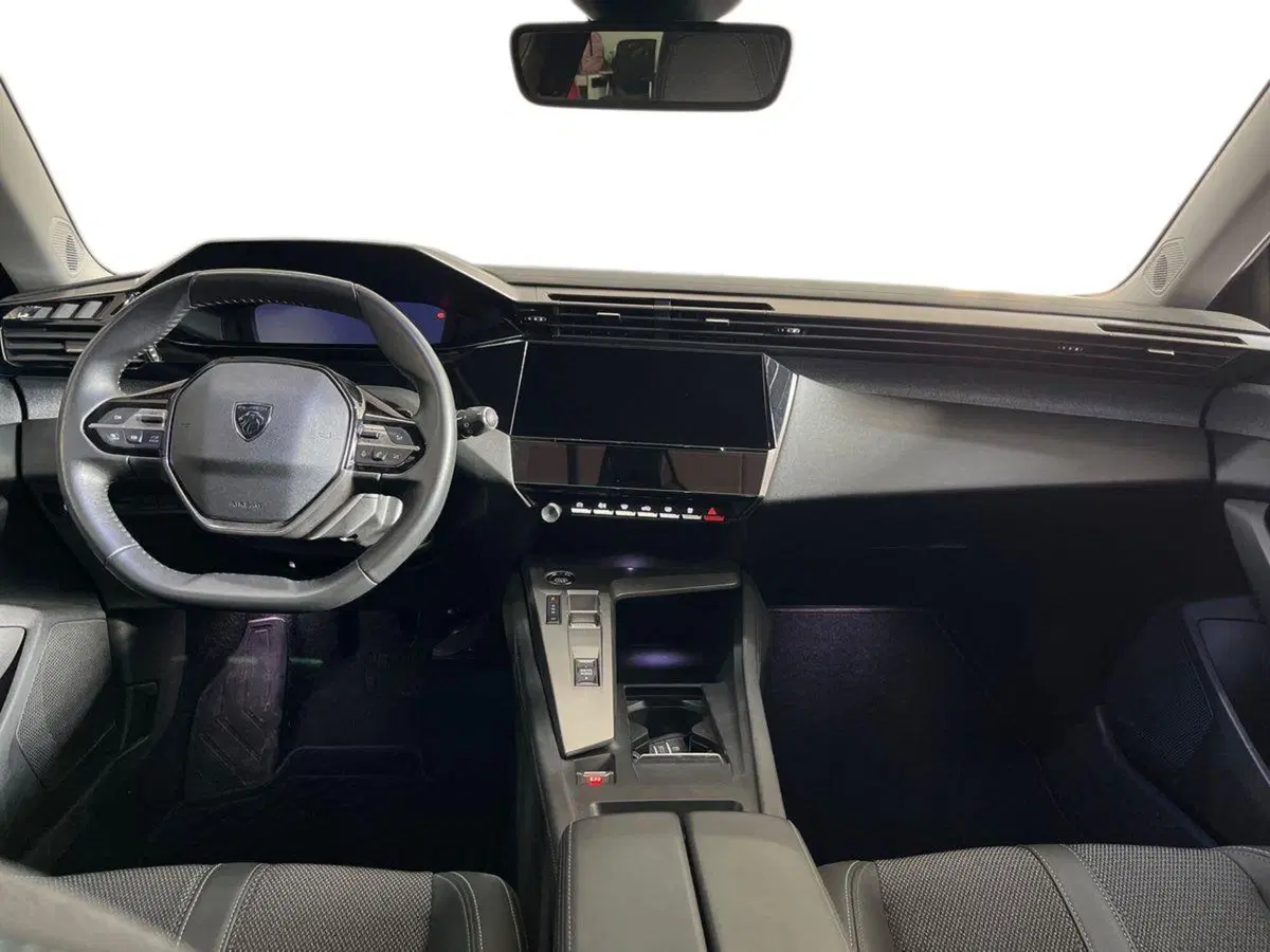 Peugeot 308 usata a Bari (8)