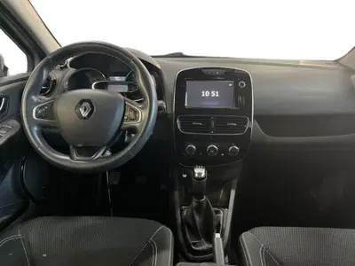 Renault Clio Sporter 1.5 dCi 8V 90CV Start&Stop Energy del 2017 usata a Bari