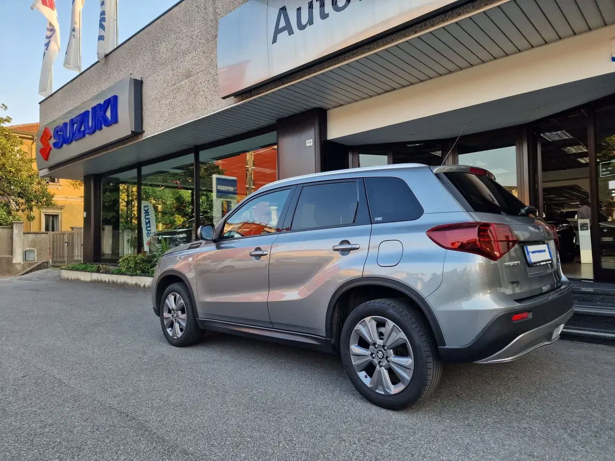 Suzuki Vitara usata a Milano (4)