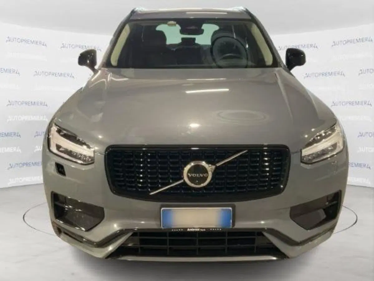 Volvo XC90 usata a Como (5)