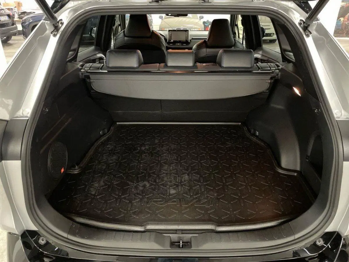 Toyota Rav4 usata a Macerata (5)