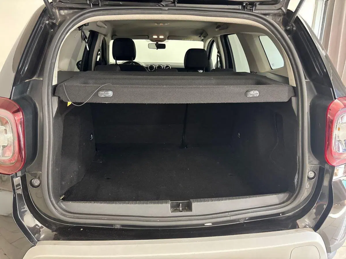 Dacia Duster usata a Torino (9)