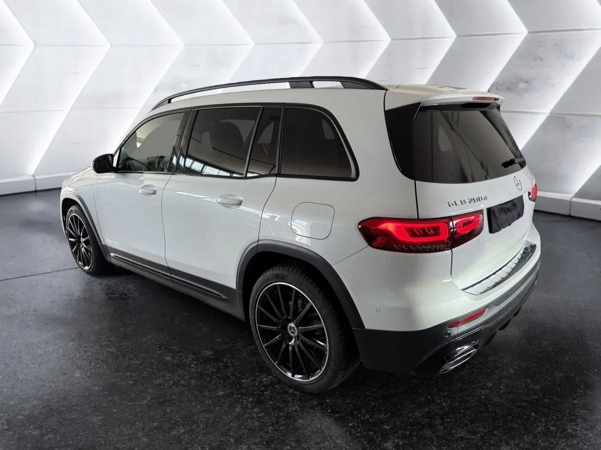 Mercedes-Benz GLB usata a Napoli (2)