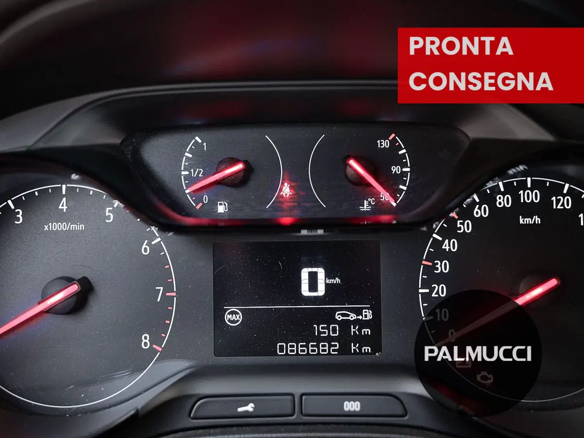 Opel Crossland X usata a Prato (5)