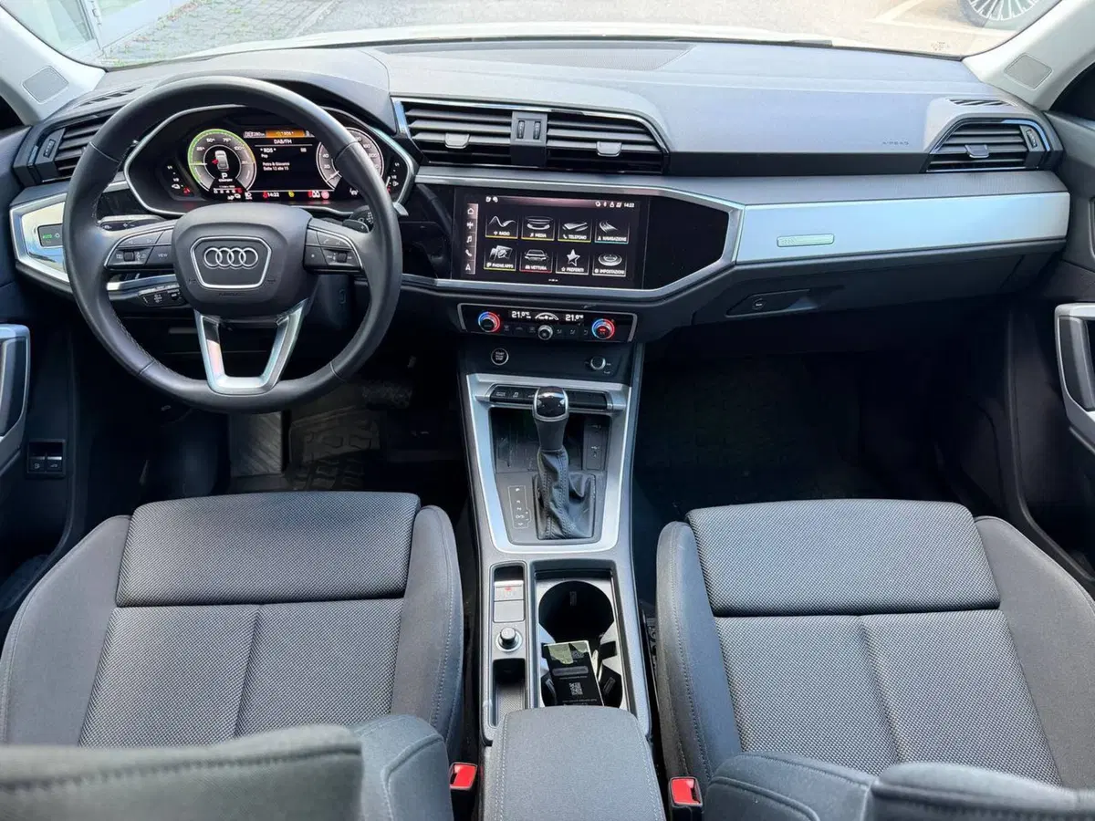 Audi Q3 Sportback usata a Avellino (9)