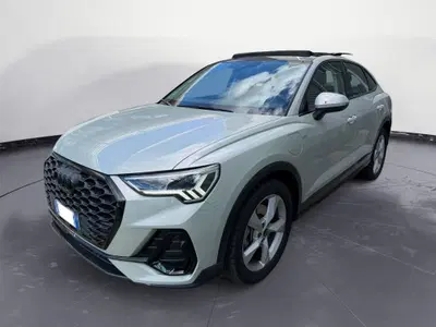 Audi Q3 Sportback 45 TFSI e S tronic S line edition del 2023 usata a Pratola Serra