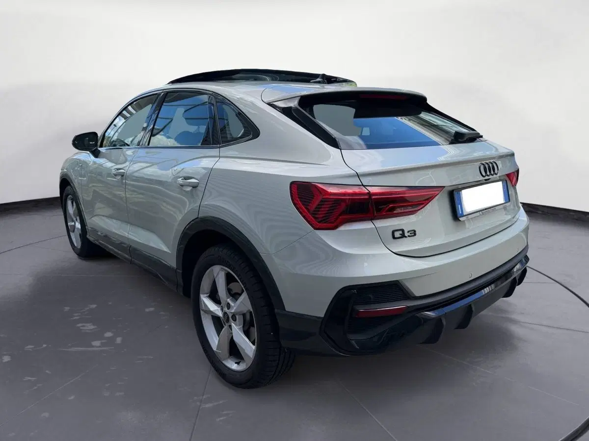 Audi Q3 Sportback usata a Avellino (2)