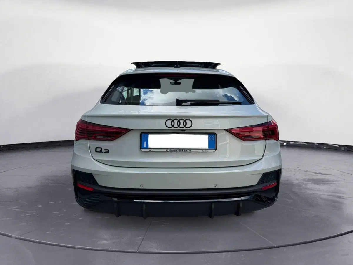 Audi Q3 Sportback usata a Avellino (3)